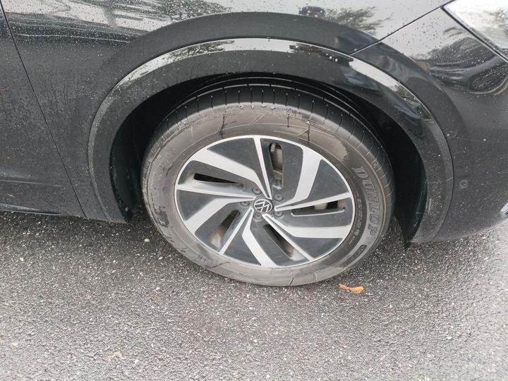 Viloran 2024 380TSI photo 8