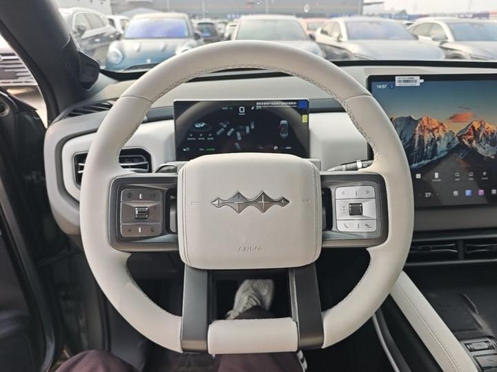 Fang Cheng Bao 3 2026 620KM RWD photo 6