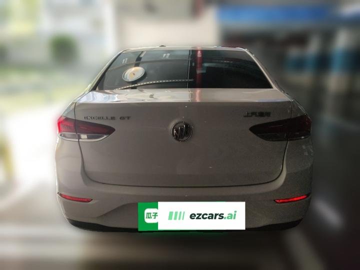 Excelle 2021 Facelift Classic 1.5L AT Elite photo 5