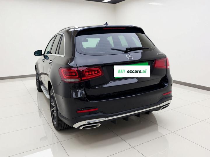 GLC 2020 GLC 300 L 4MATIC Dynamic photo 4