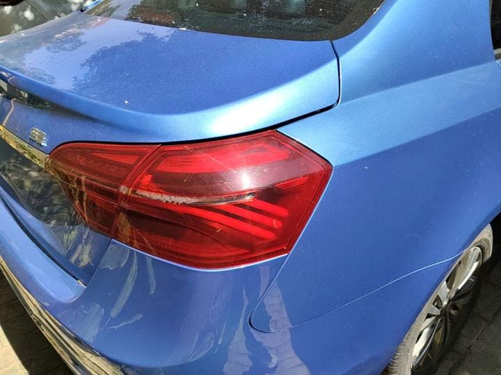 Emgrand 2018 1.5L CVT photo 7