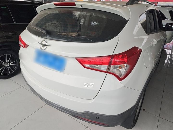 Haima S5 2016 1.5T CVT photo 3