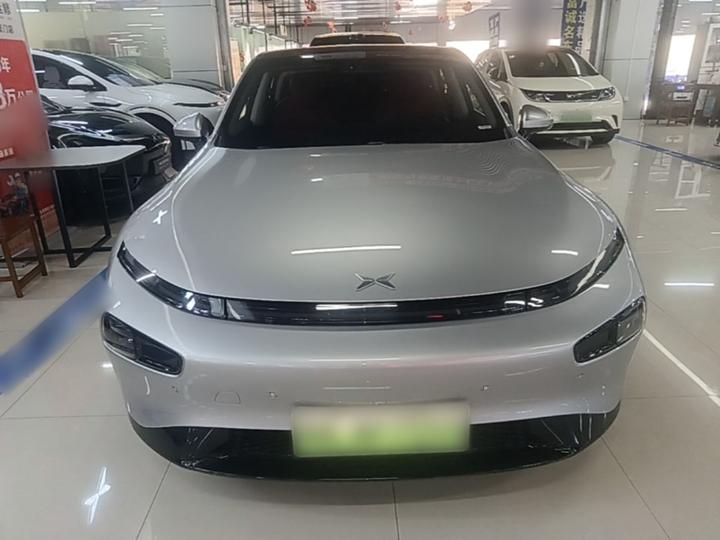 P7 2023 P7i 702 Pro photo 2