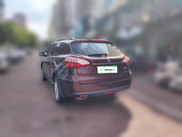 T70 2015 2.0L CVT photo 4