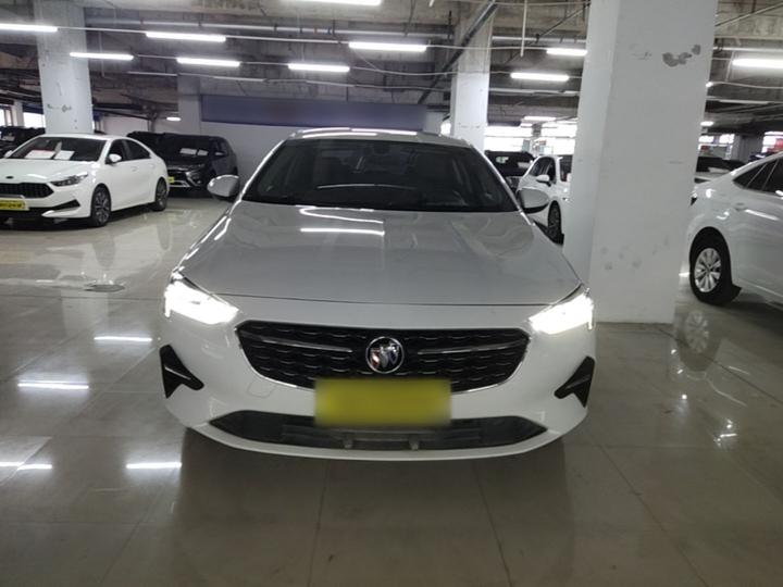Regal 2020 552T Luxury photo 2