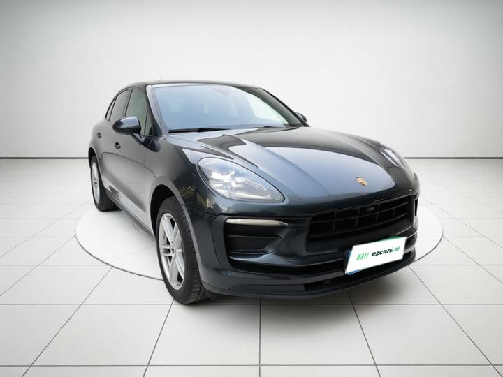 2023 Macan 2.0T photo 3