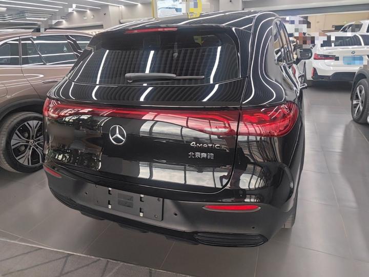 EQE SUV 2024 500 4MATIC Luxury photo 3