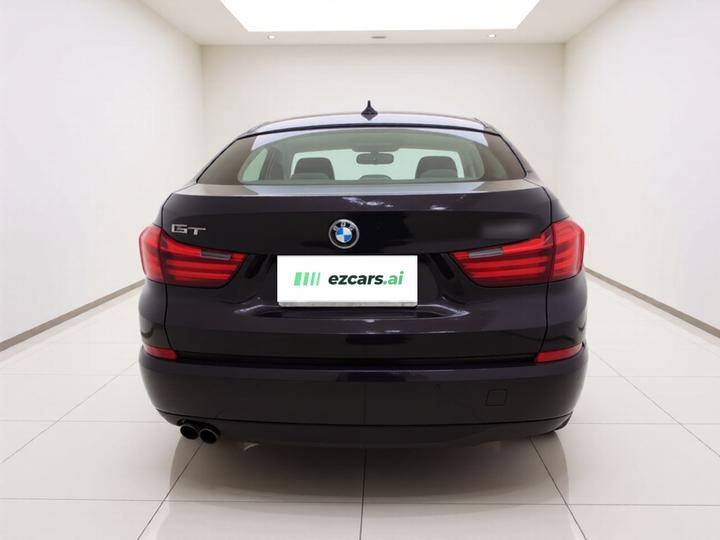 5 SeriesGT 2015 528i Leading photo 5