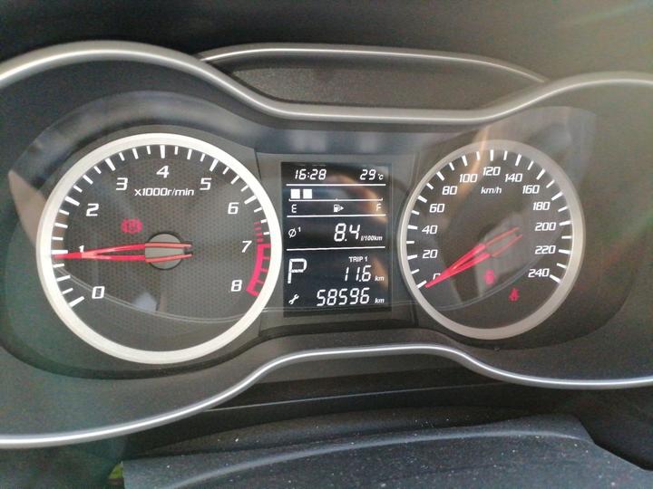 Bestune X40 2018 1.6L AT Luxury photo 4