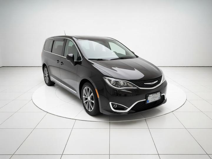 Chrysler Imported 2017 3.6L Exclusive photo 3