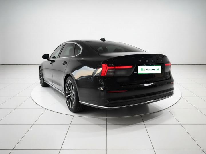 S90 2026 B5 Luxury photo 4