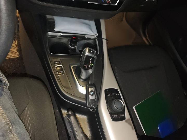 1 Series Imported 2016 118i Leading photo 6