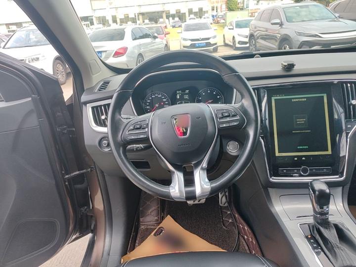 RX5 2016 20T RWD AT Smart photo 6