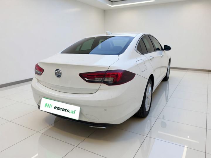 Regal 2019 20T Luxury China VI photo 3