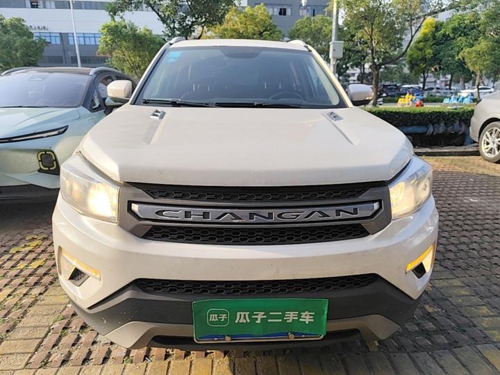 CS75 2017 1.5T AT photo 2