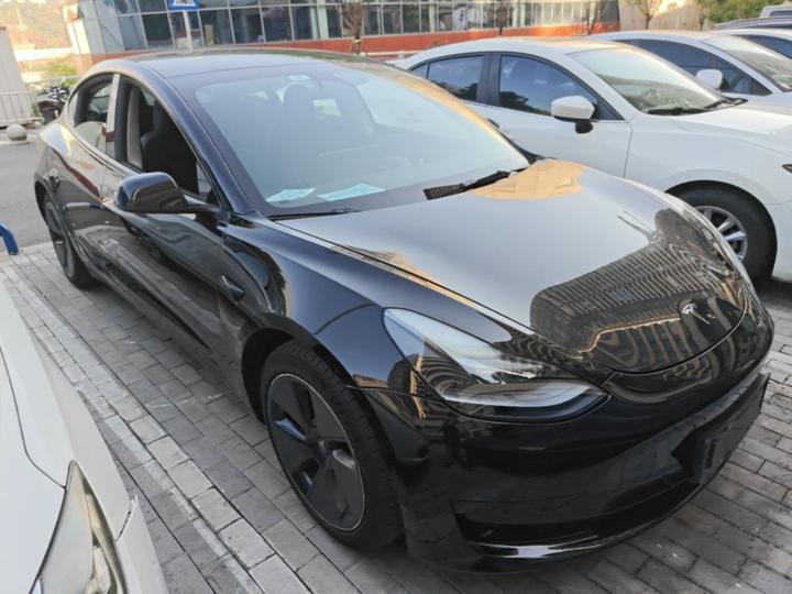 Model 3 2022 RWD photo 3
