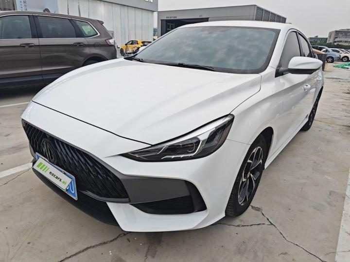 MG5 2023 180DVVT CVT Luxury