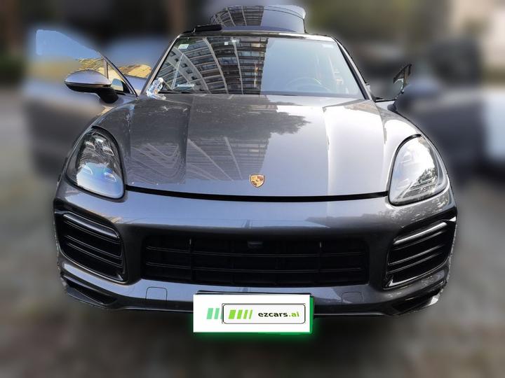 2022 Cayenne S 2.9T Platinum photo 2