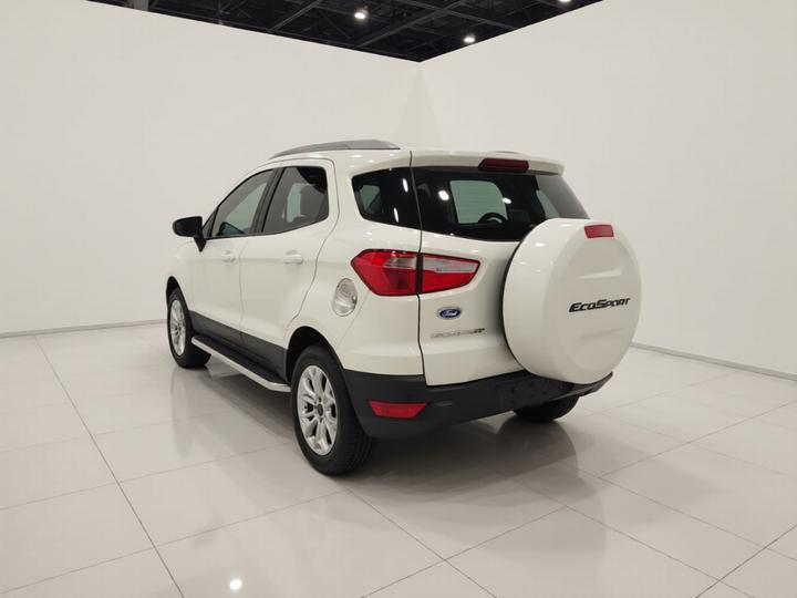 2013 1.5L MT Premium photo 4