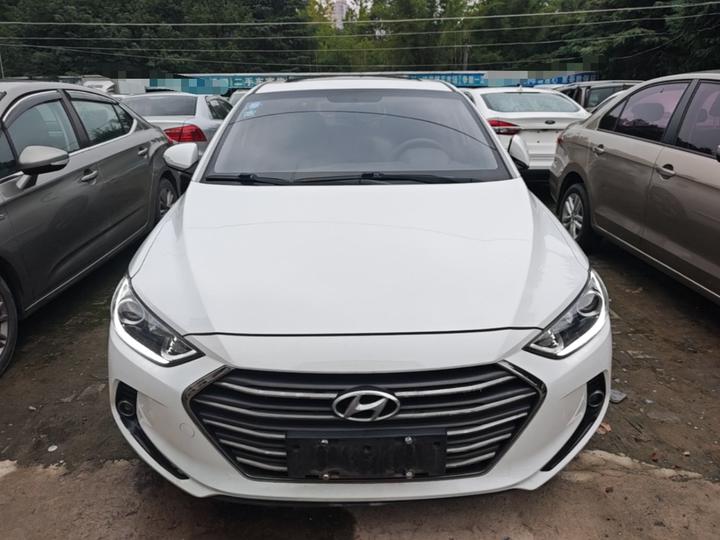Elantra 2016 1.6L AT Smart Elite photo 2