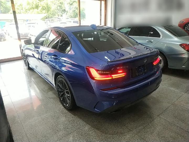 3 Series 2020 330i M M Sport Night Package photo 4