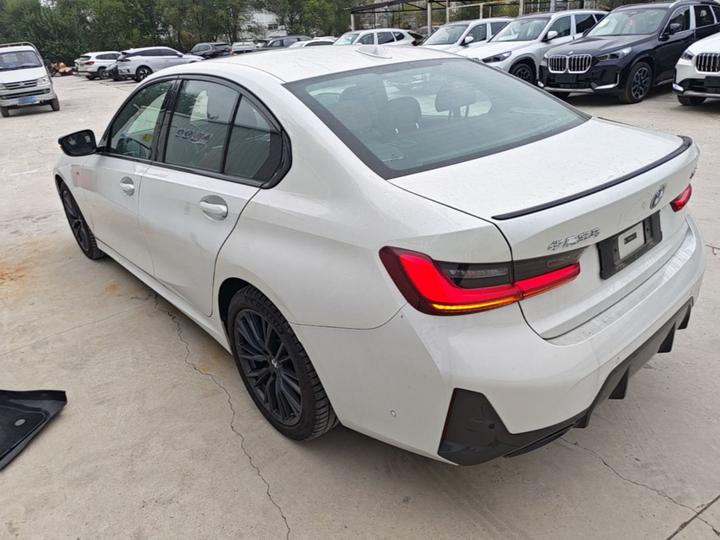 3 Series 2024 325i M M Sport Night Package photo 4