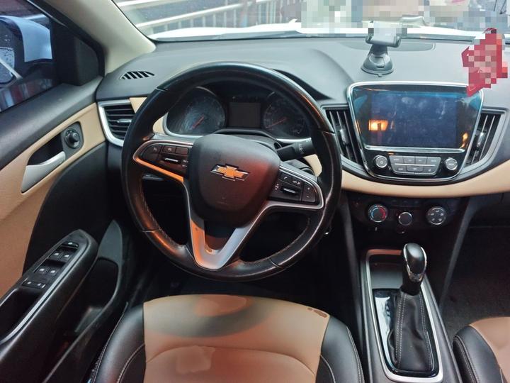 Cruze 2022 320 AT photo 3