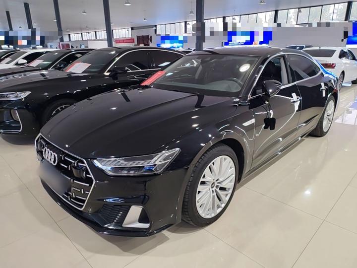 A7L 2024 45TFSI S-line