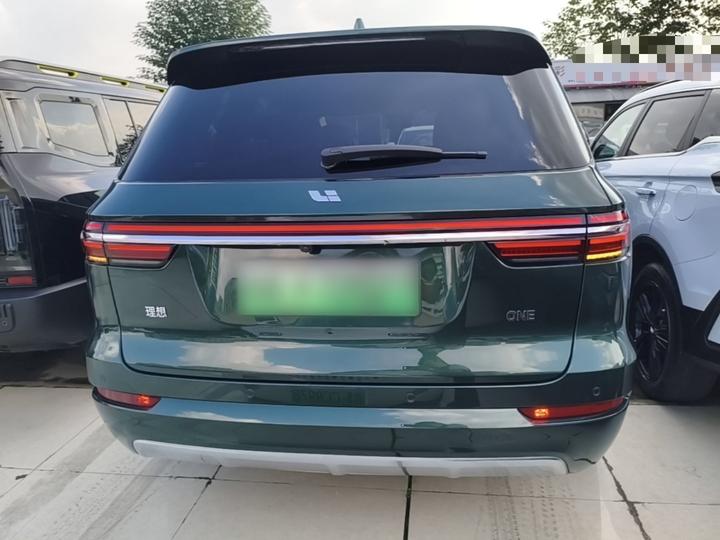 Li Auto ONE 2021 EREV 6-Seater photo 3