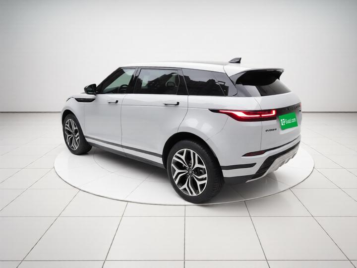 2026 Range Rover Evoque L SE photo 4