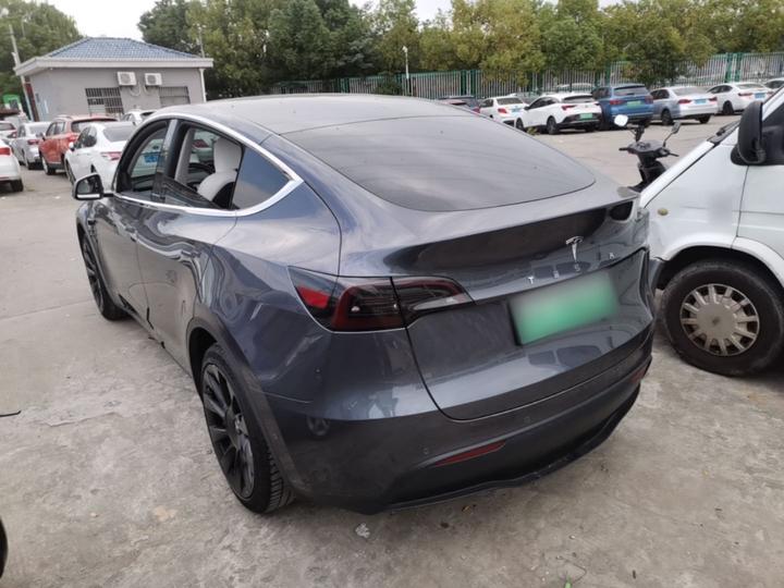 Model Y 2023 Long Range AWD photo 4