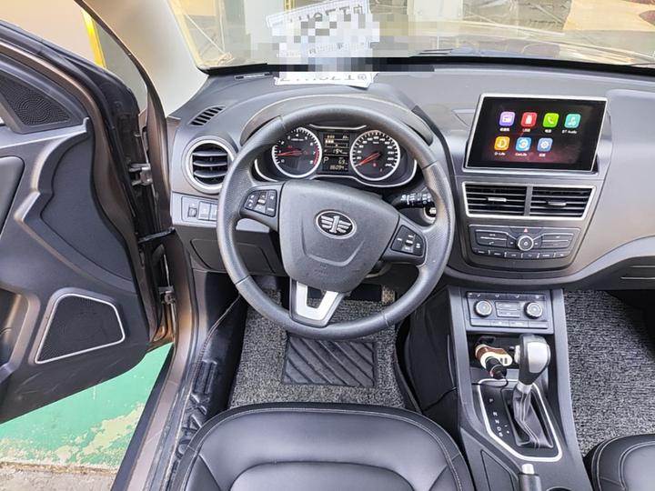 Bestune X40 2017 1.6L AT Exclusive photo 2