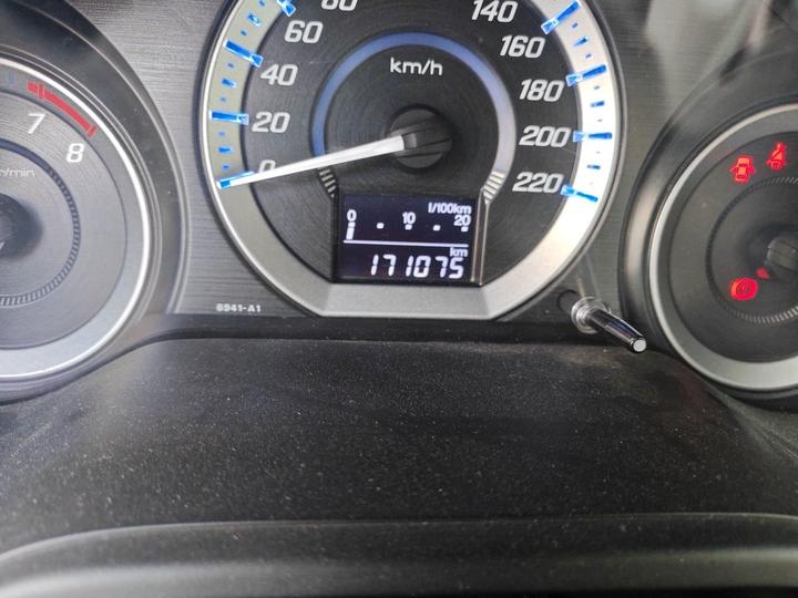 Classic 2012 1.5L MT Comfort photo 6