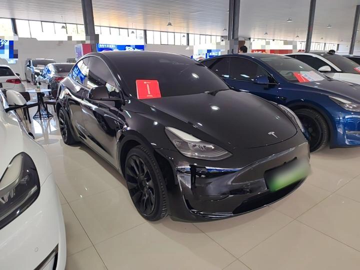 Model Y 2022 Facelift RWD photo 3