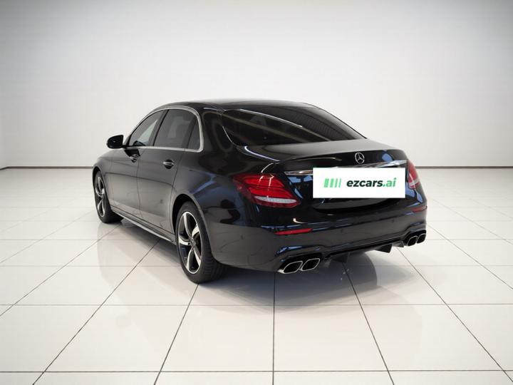 E-Class 2019 E 300 L Sport Fashion photo 4