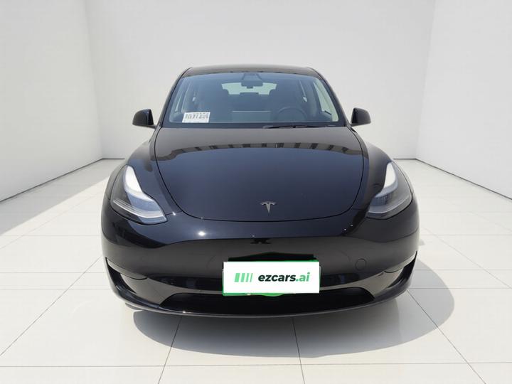 Model Y 2022 RWD photo 2