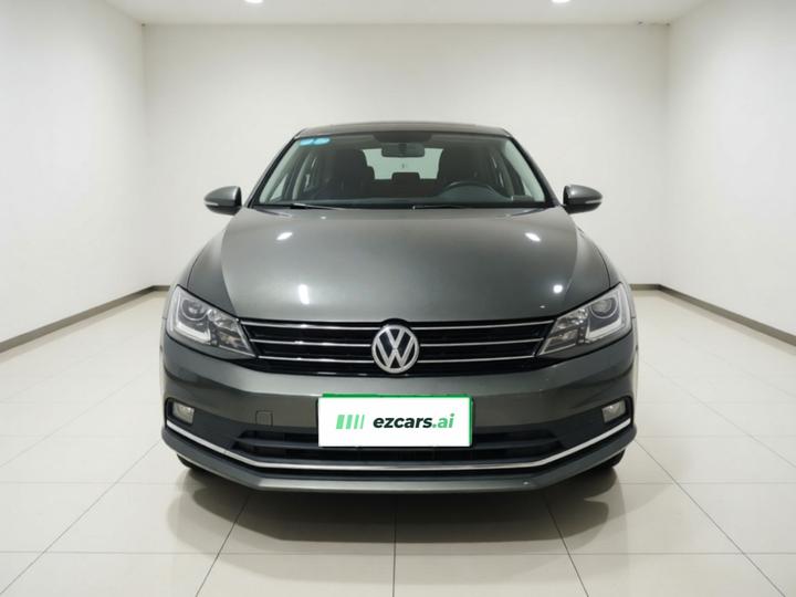 Sagitar 2015 230TSI AT Comfort photo 2