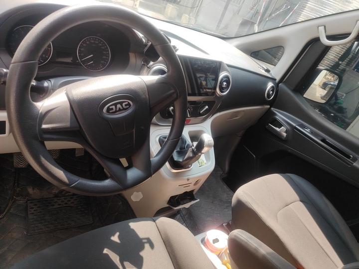 Refine M3 2022 PLUS 1.8L Comfort photo 5