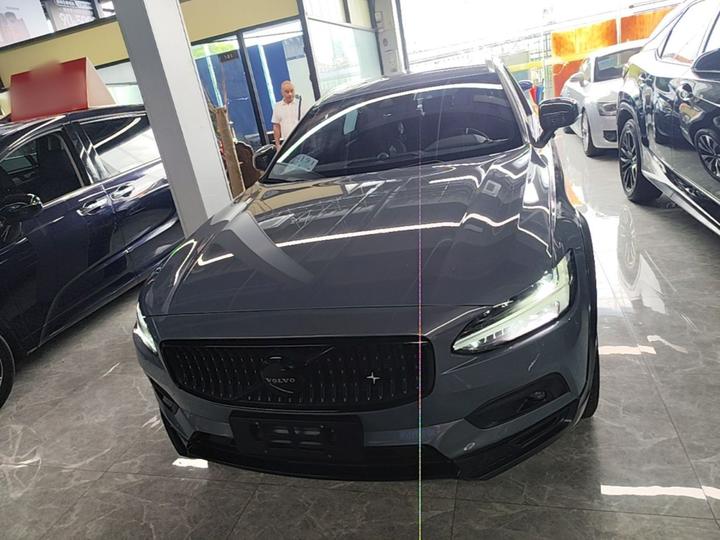 V90 2021 Cross Country B5 AWD photo 2