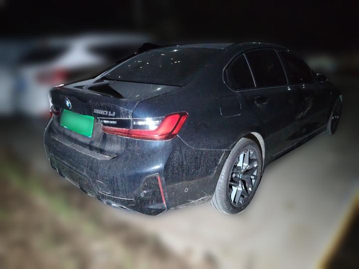 3 Series 2026 330Li M M Sport Night Package photo 6