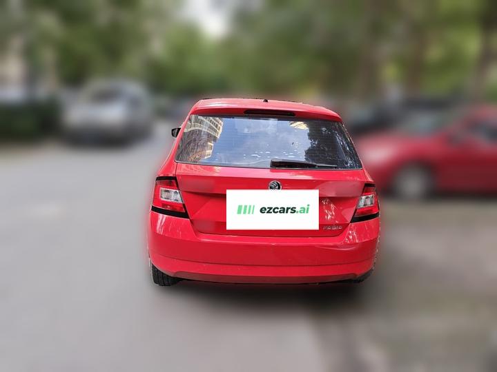 Fabia 2016 1.4L AT photo 3