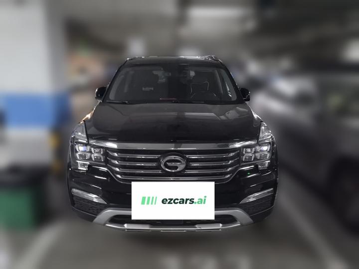 GAC Trumpchi GS8 2017 320T RWD Luxury Connected 7-Seater photo 2