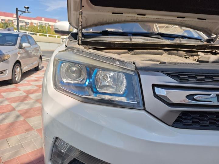 CS75 2014 2.0L MT Luxury IV photo 7