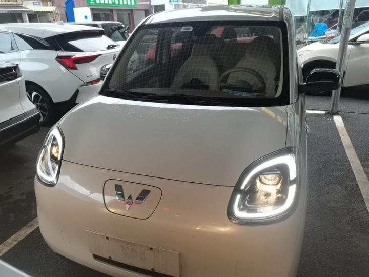 Hongguang MINIEV 2025 4th Gen 4-Door Advanced photo 2