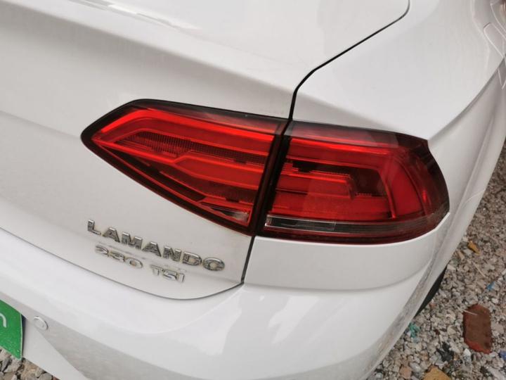 Lamando 2015 230TSI DSG photo 7