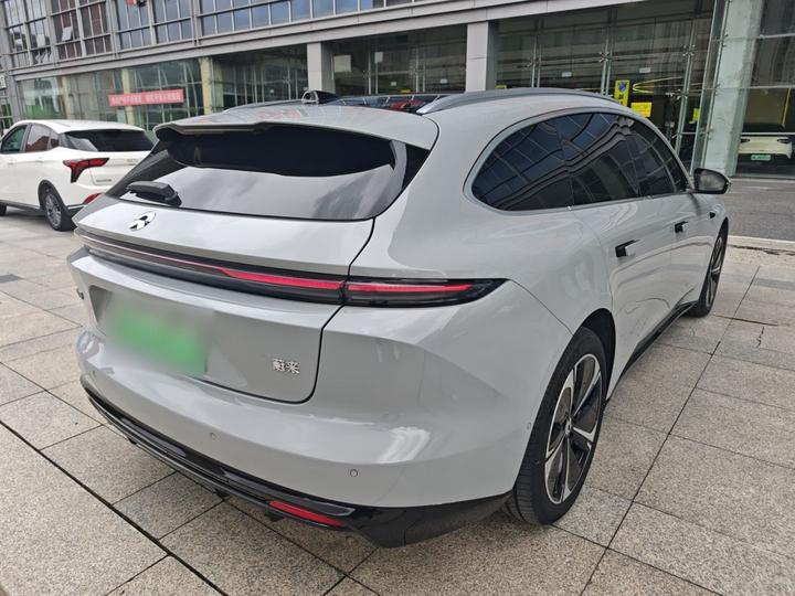 ET5T 2025 75kWh Touring photo 4