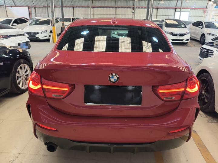 1 Series 2019 118i M Sport Package photo 5