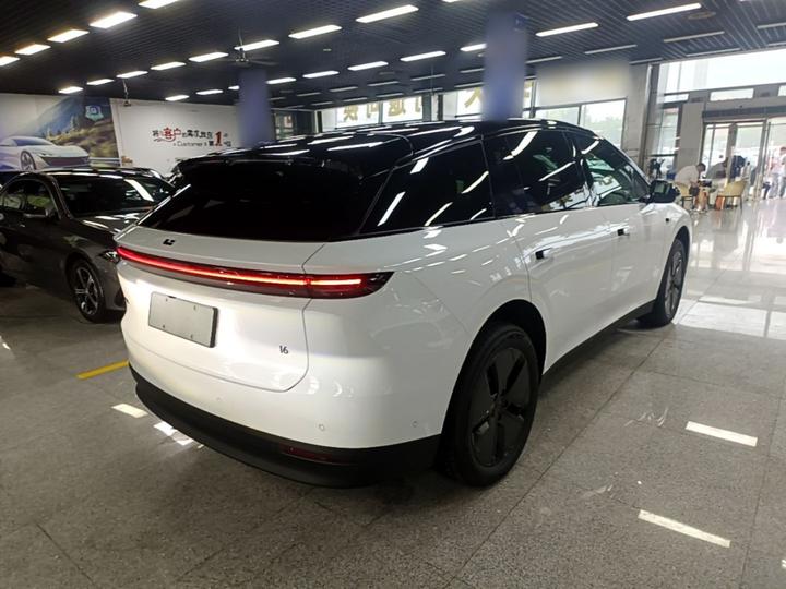 Li Auto i6 2025 RWD Standard photo 4