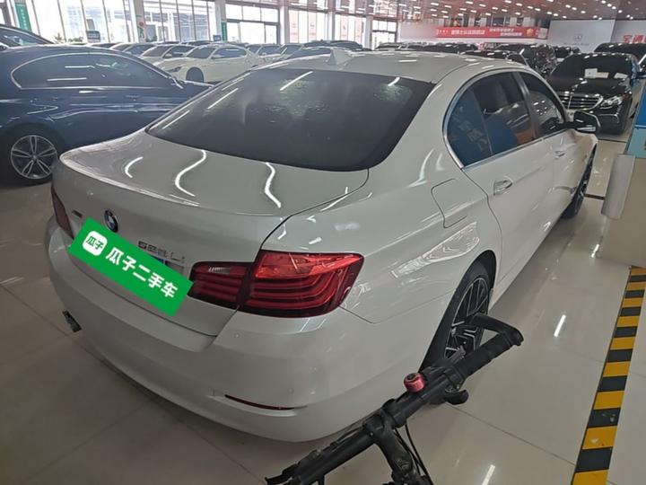 5 Series 2014 520Li photo 4