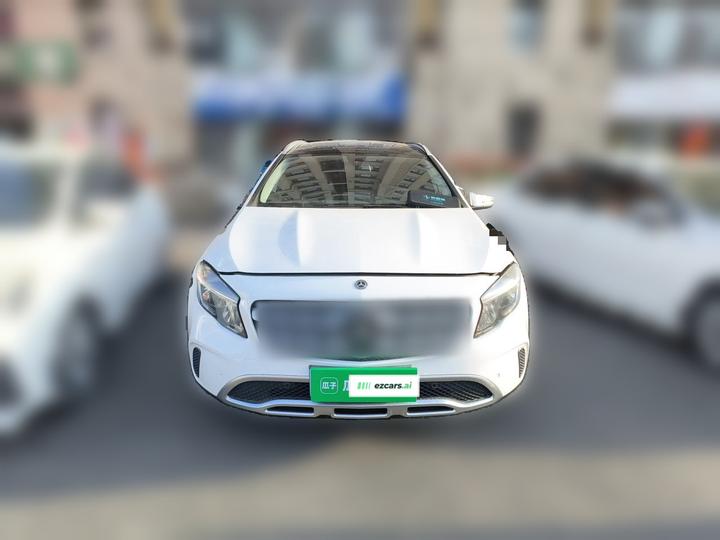 GLA 2018 GLA 200 Dynamic photo 2